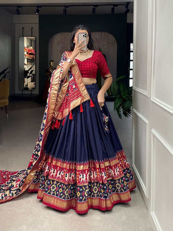 Twiffy Presenting a perfectly blended Tussar silk lehenga for festive season to charm your look!